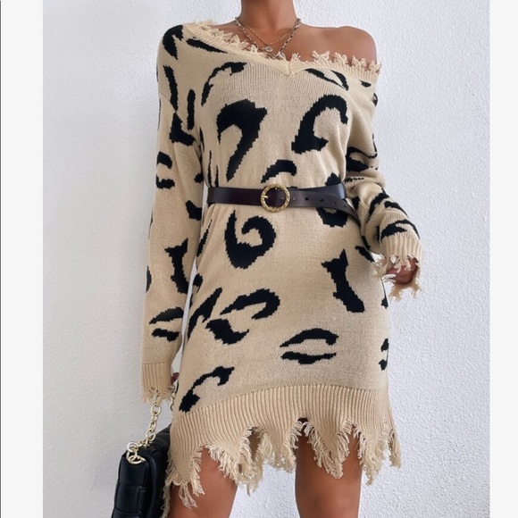 Plus Size V Neck Leopard Pattern Distressed Sweater Dress Without Belt - Picture 9 of 16